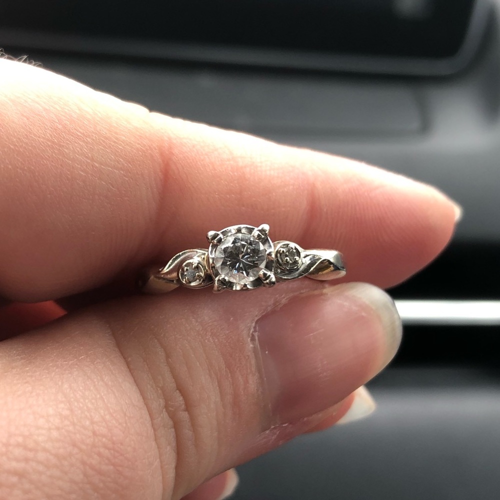 Diamond ring